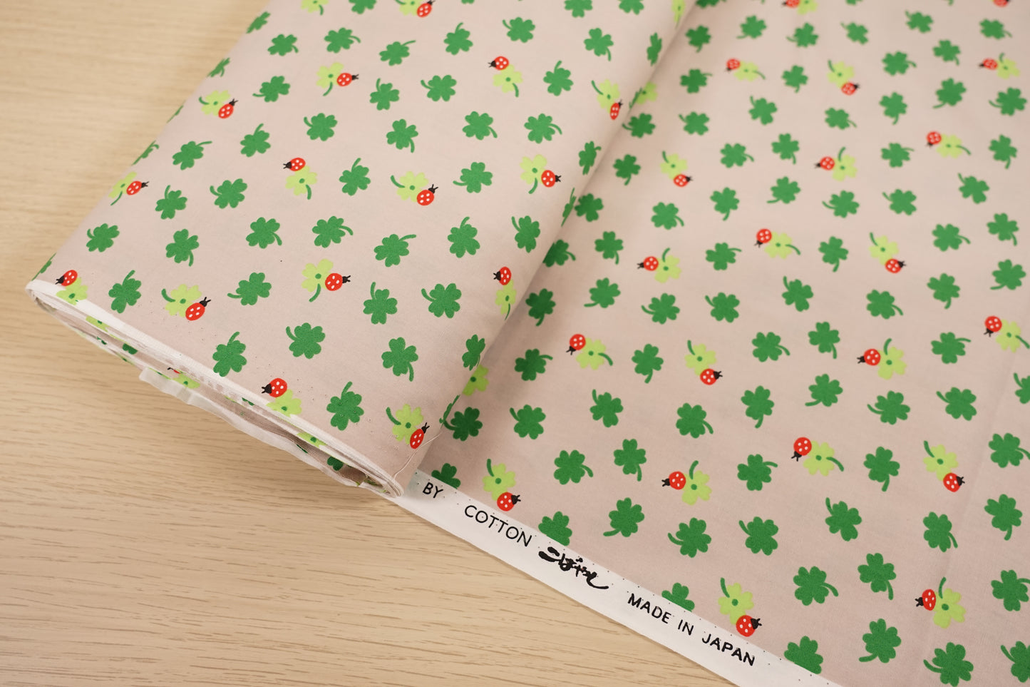 Quadrifoglio e Coccinelle - Clover & Tentōmushi