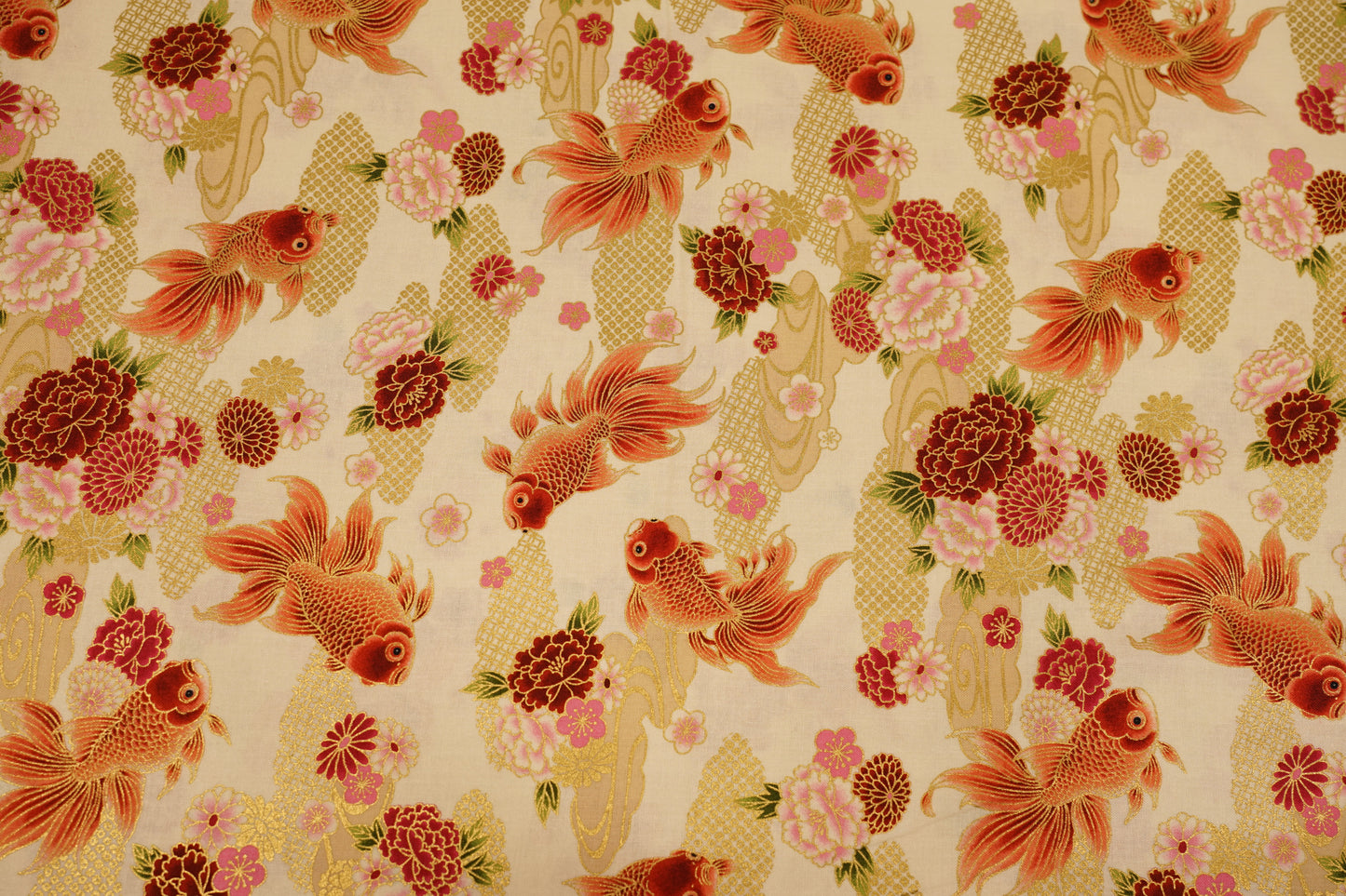 Regina dei Pesci Rossi - Botan to Kingyo - Beige