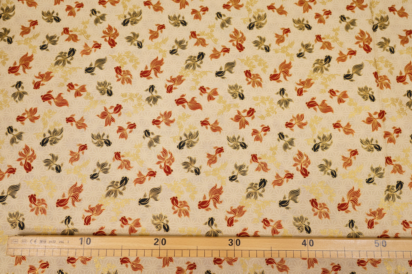 Equilibrio dei Pesci Rossi - Demekin to Oranda - Beige