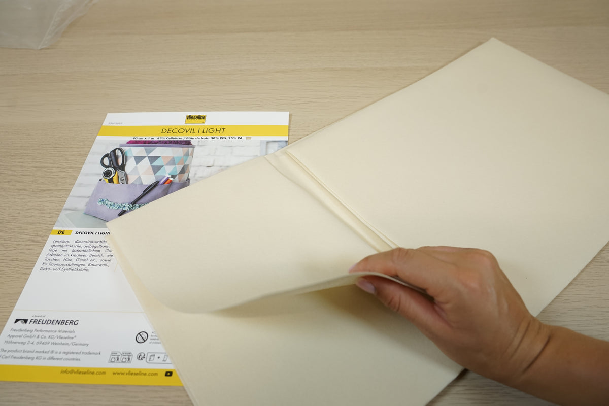 Decovil I Light – Interfodera Termoadesiva Semirigida - Pretagliato