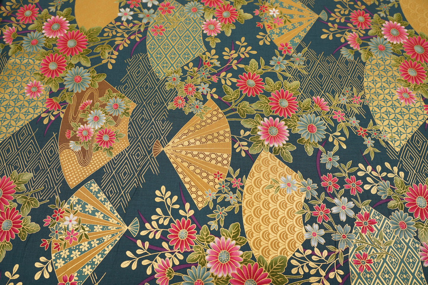 Rosa del Giappone - Tsubaki - Petrolio