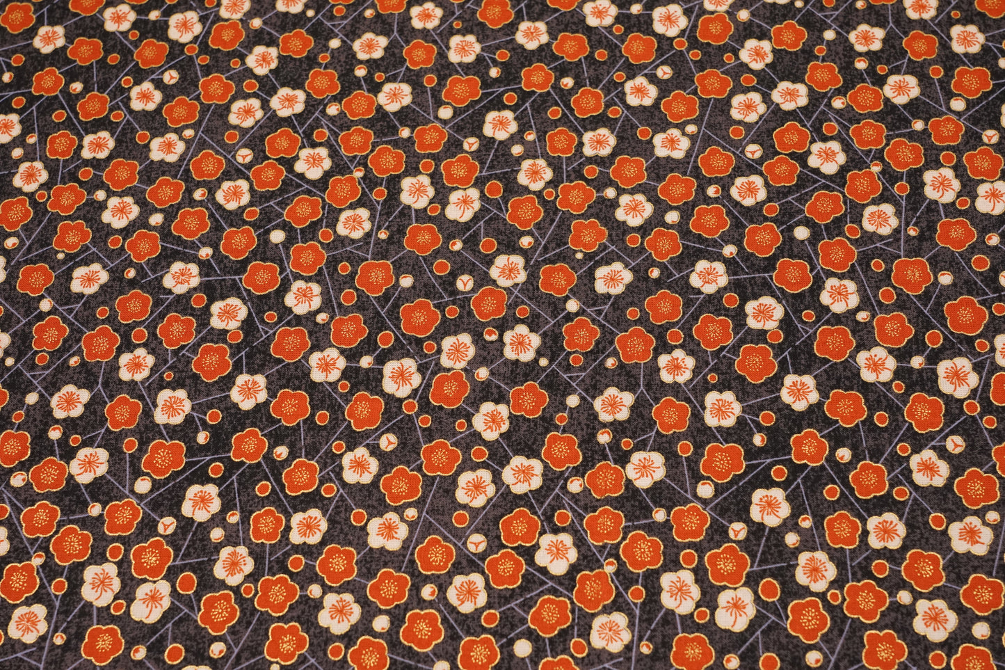 Hana - Fiori di Prugno - Nero