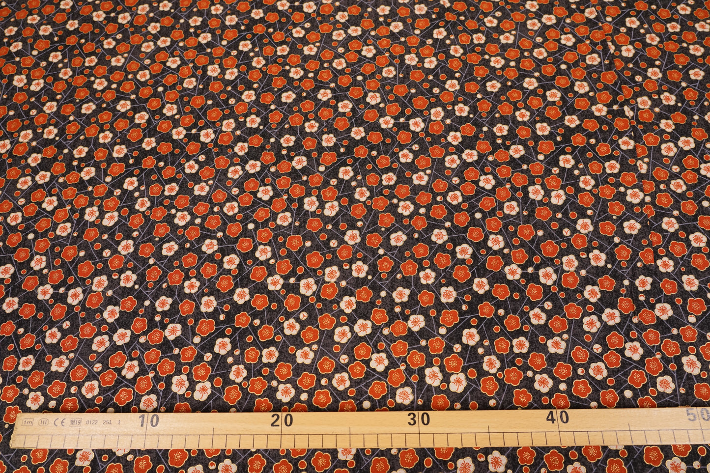 Hana - Fiori di Prugno - Nero