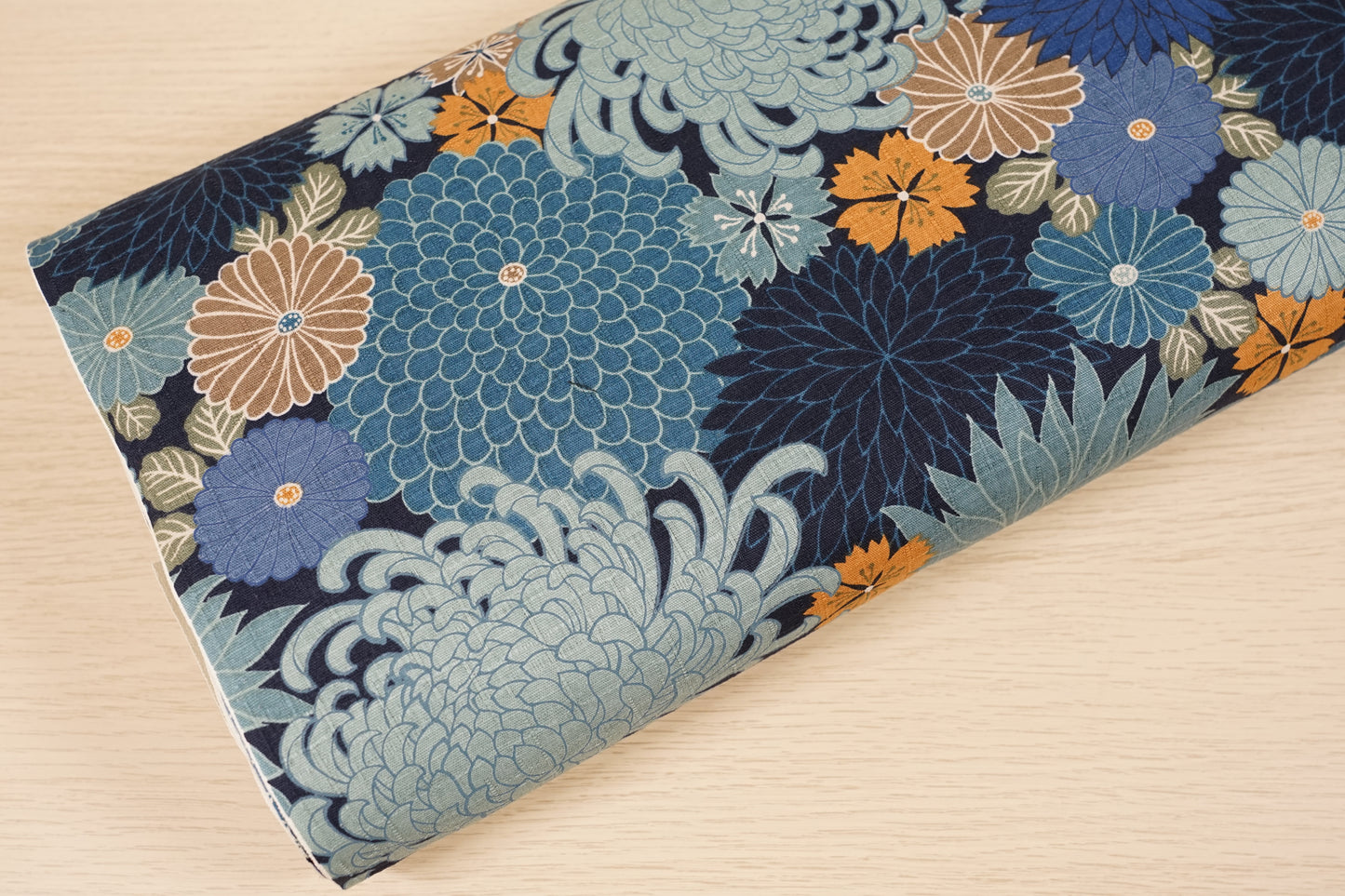 Crisantemi d'Autunno - Aki Kiku - Blu Navy