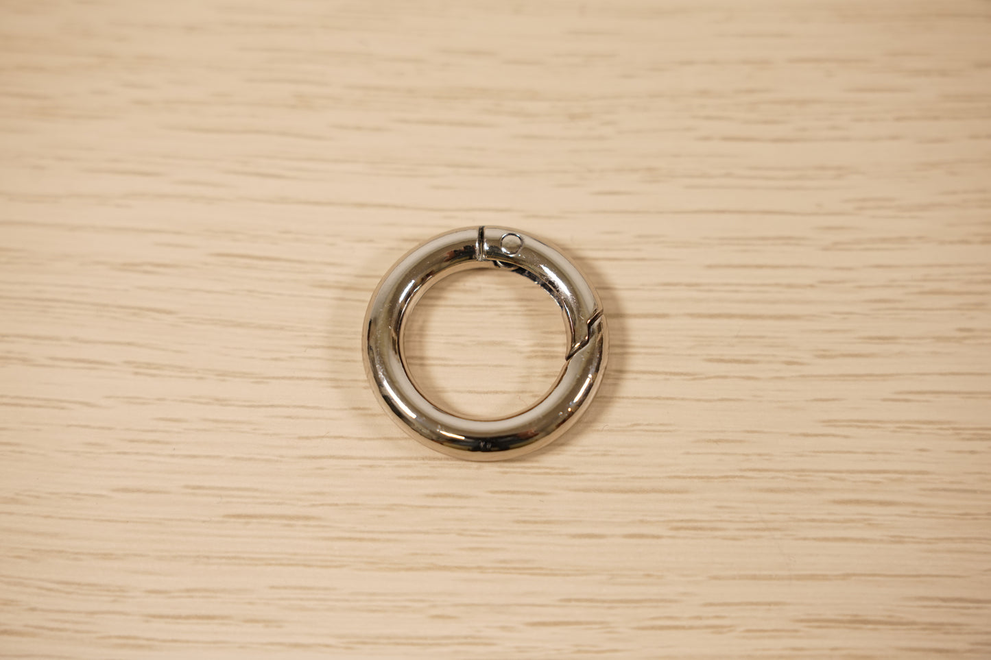 Moschettone ad Anello in Metallo